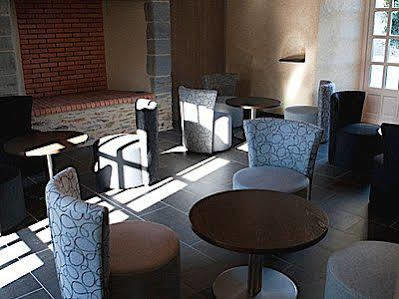 Logis Hotel Le Prieure Des Gourmands Châteaubriant Exteriér fotografie